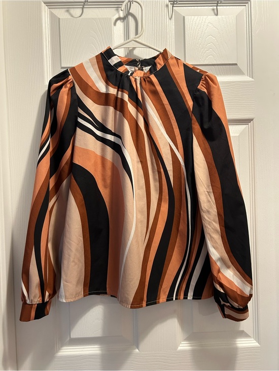 SHEIN Tops - SHEIN Wave-Stripe Long Sleeve Blouse - Rust, Black, Cream